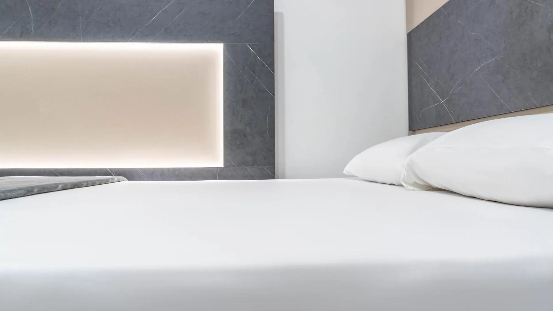 Estadio Hotel 메딜린 3*,  콜롬비아