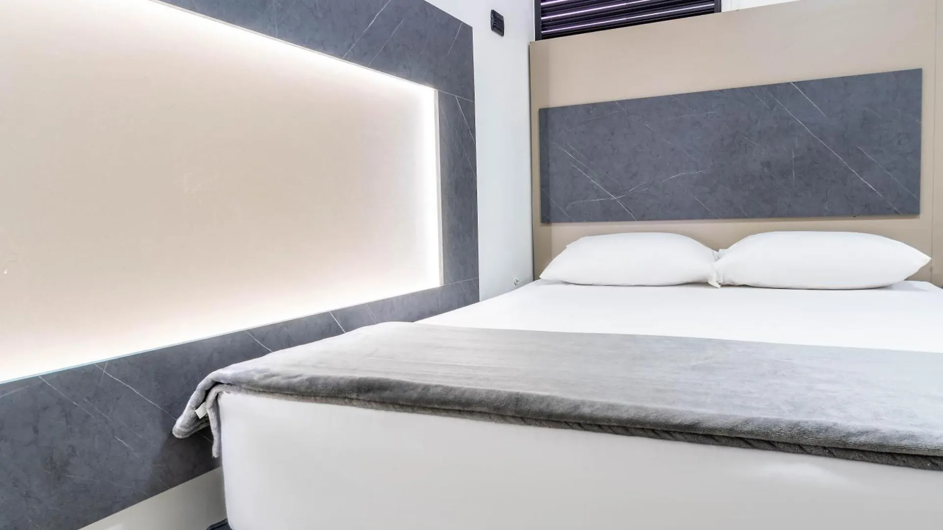 Estadio Hotel 메딜린